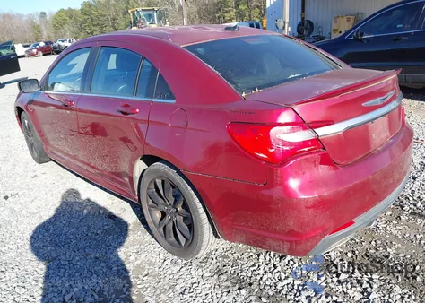 2014 Chrysler 200 Limited z USA, uszkodzony, nr VIN 1C3CCBCG8EN176785